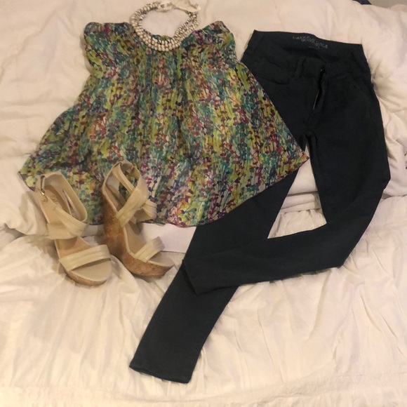 Halter top ,floral, lined - Picture 4 of 4